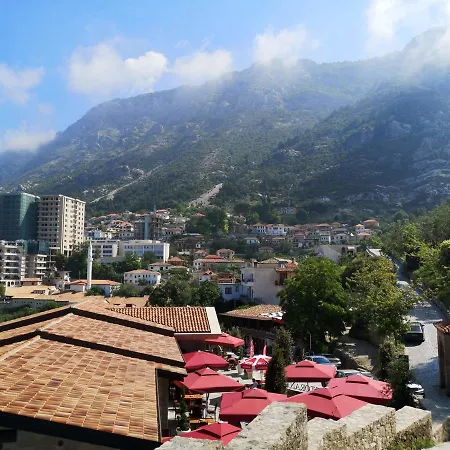 旅馆 Kruja Hostel